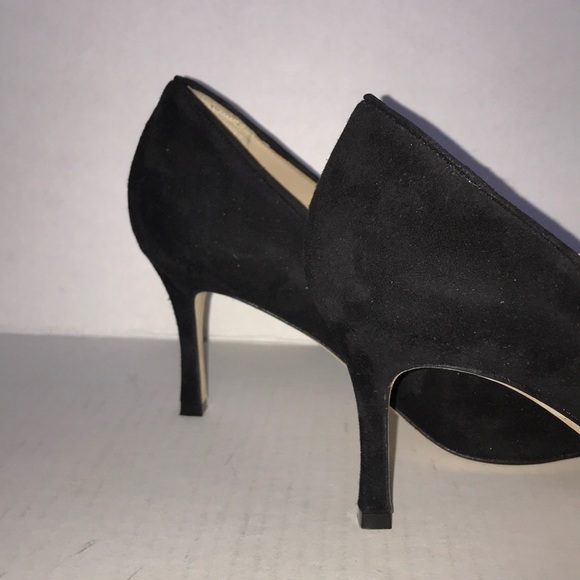 ✨SOLD✨Manolo Blahnik Carolyne Black Heels - Picture 3 of 8